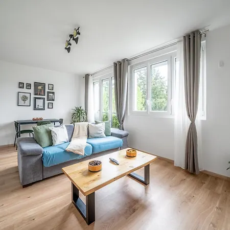 Giverny Claude Monet J.o., 2024 *